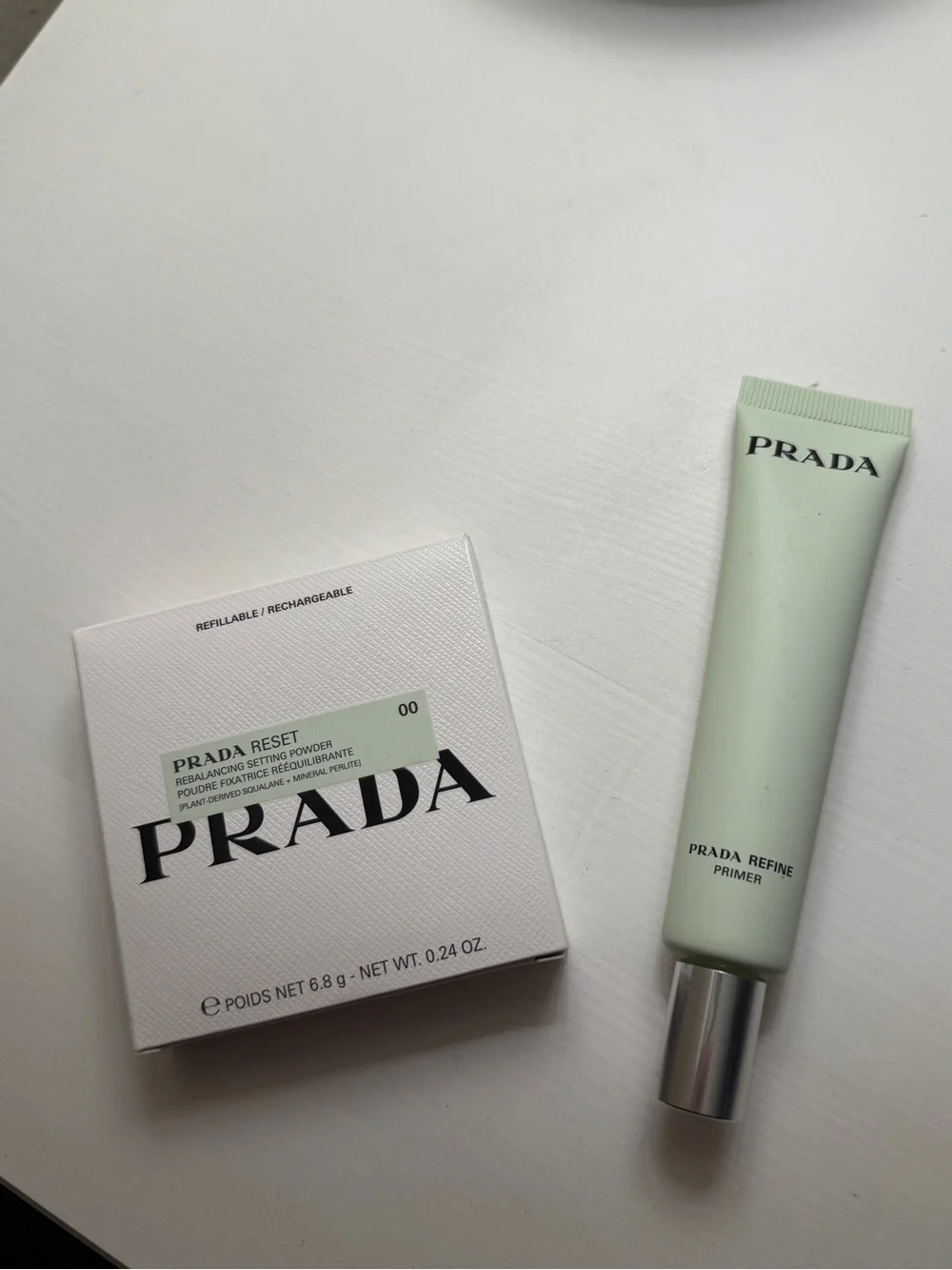 Prada Reset Rebalancing Setting Powder + Refine Blurring Extending Makeup Primer